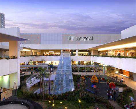 andares shopping mall guadalajara.